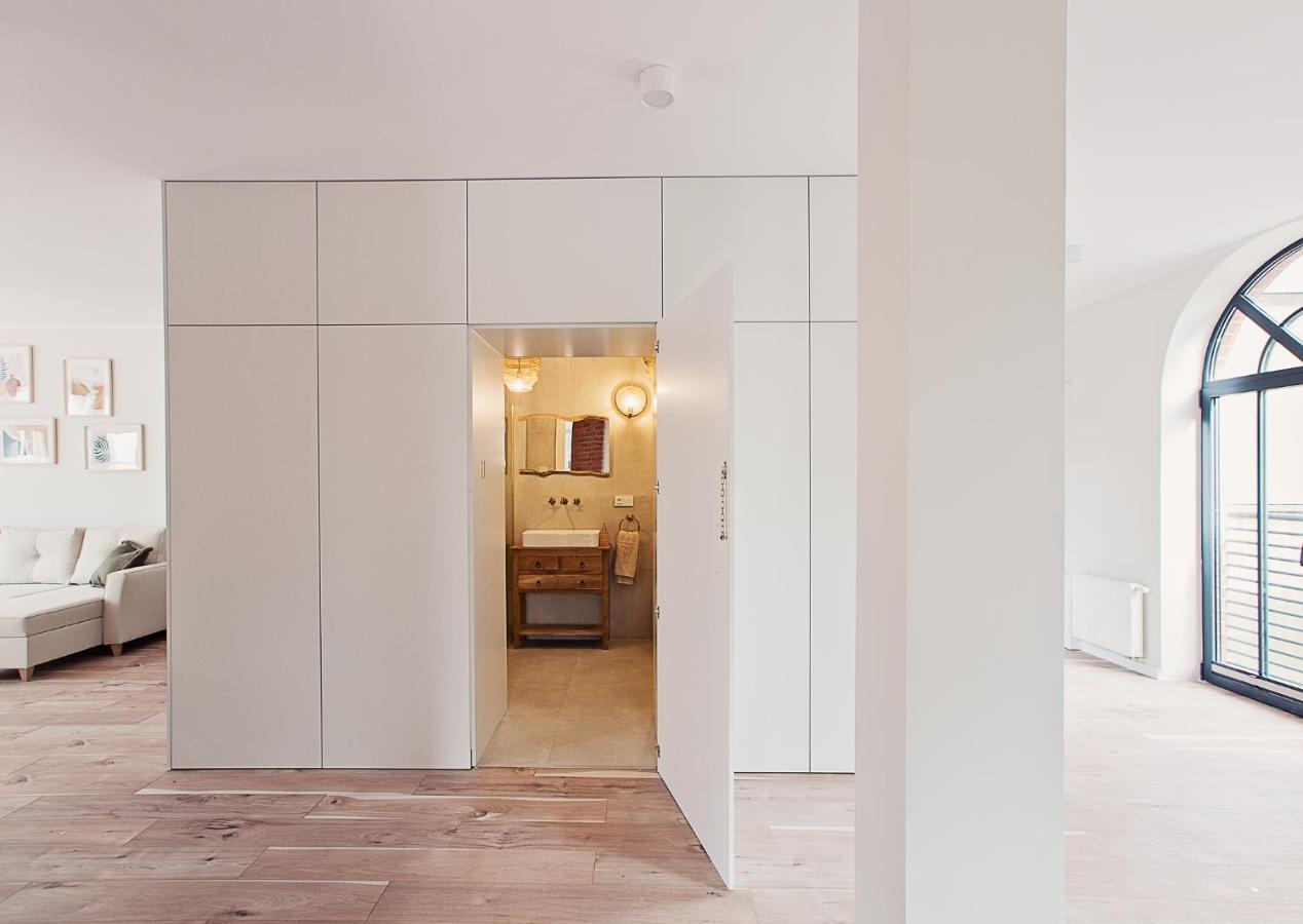 슈체시네크 Loft Soho 아파트 외부 사진